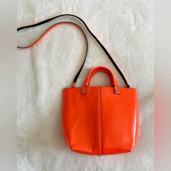 BCBGMaxAzria patent leather purse | crossbody | neon | spring - Picture 3 of 5